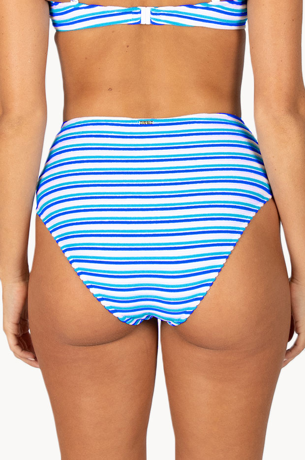 Capri High Waist Cheeky Pant