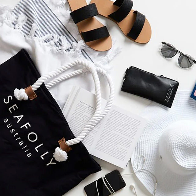 The Ultimate Beach Essentials Guide - Everything You Need For The Beach