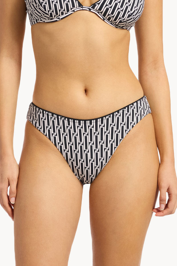 Spring Geo High Leg Pant