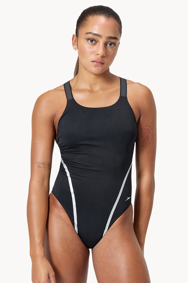 Vanquisher Movement Back One Piece