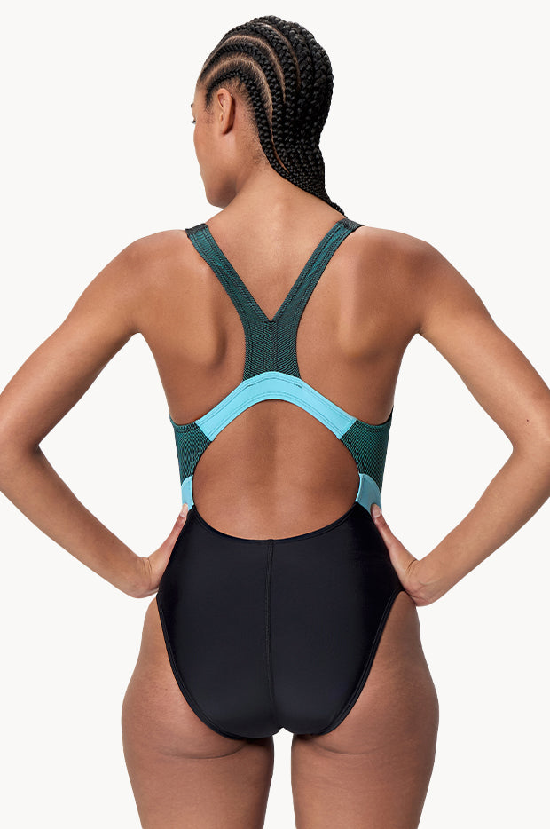 Quantum Hydrabra One Piece